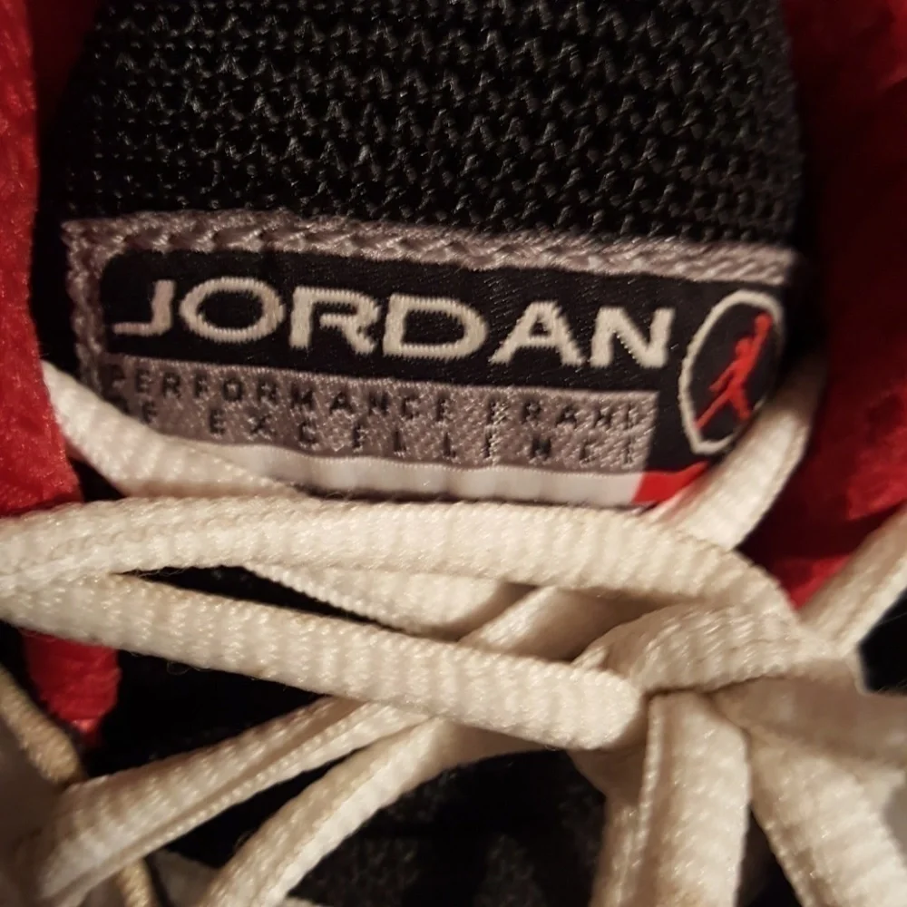 Jordan Performance.
